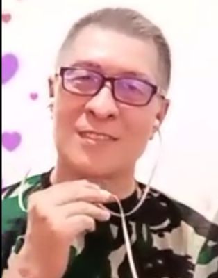 lagi karaoke on line he he